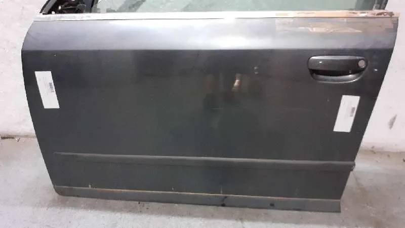 Puerta Delantera Izquierda para Audi A4 Berlina (8E)