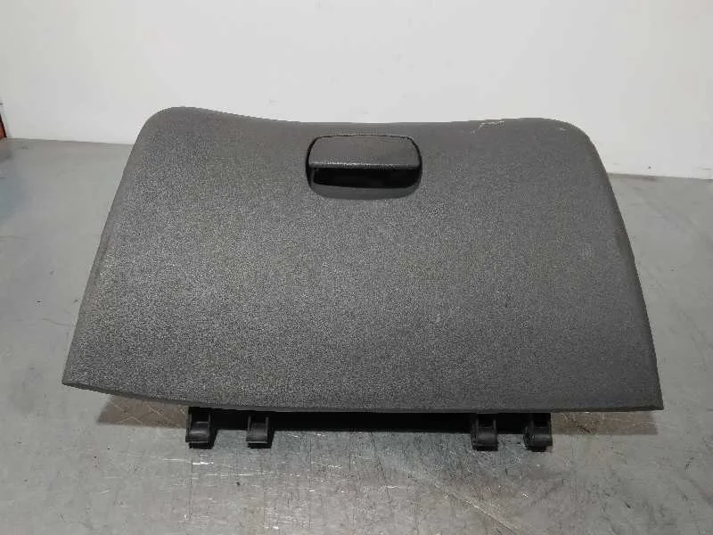 Guantera para Kia Rio
