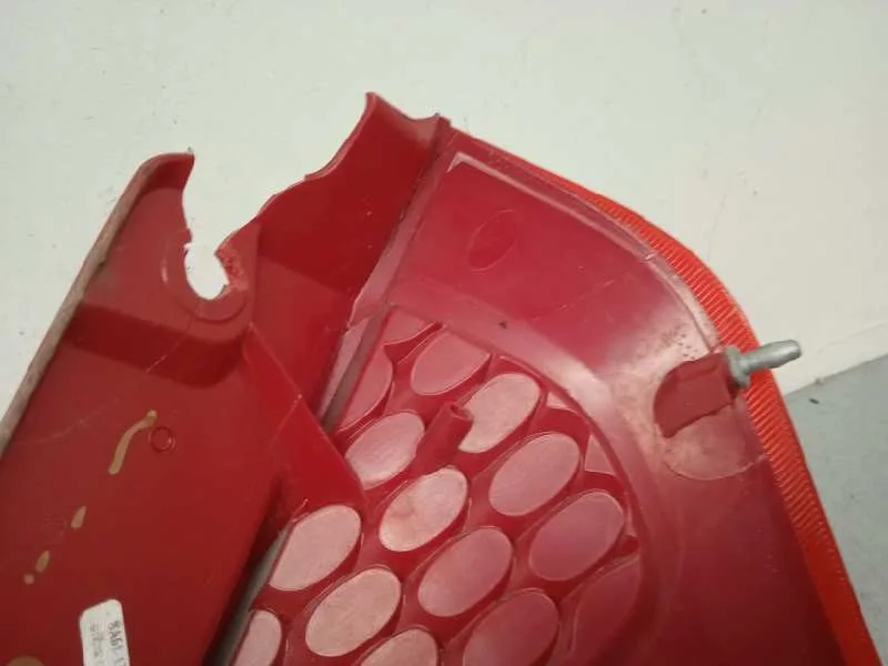 Piloto Trasero Izquierdo para Ford Fiesta (Cb1)