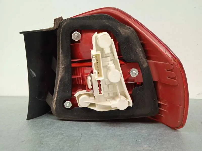 Piloto Trasero Izquierdo para Bmw Serie 3 Berlina (E90)