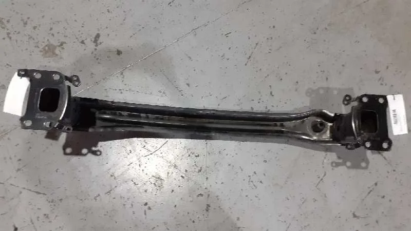 Refuerzo Paragolpes Delantero para Seat Leon (1P1)