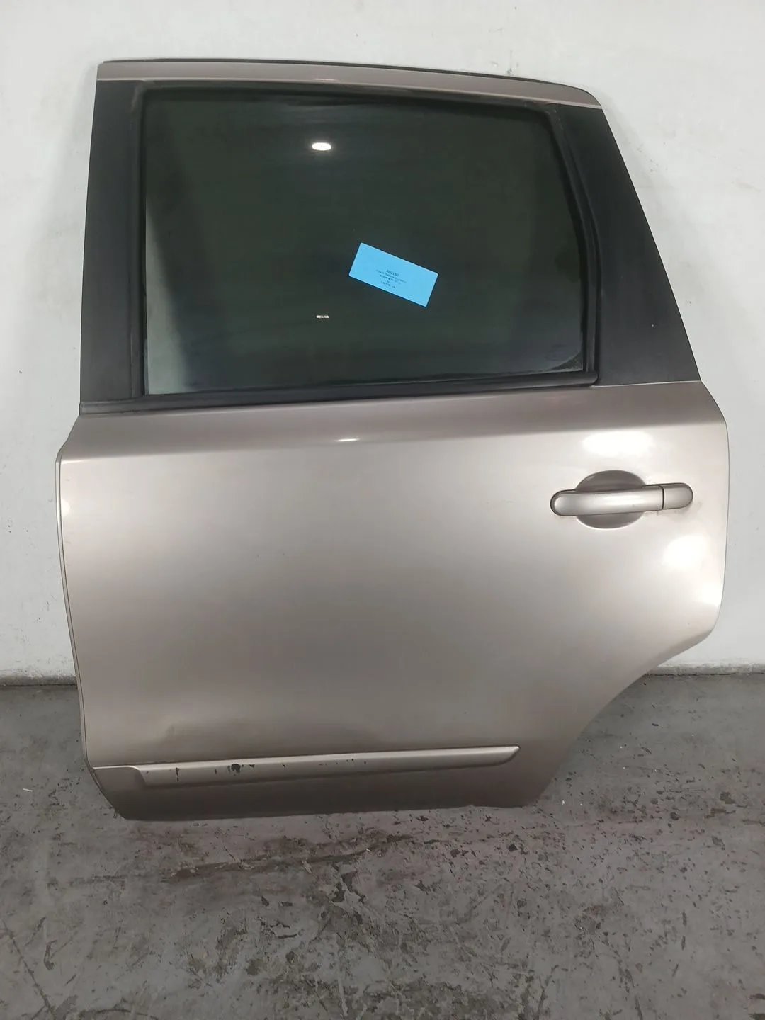 Puerta Trasera Izquierda para Nissan Note (E11E)
