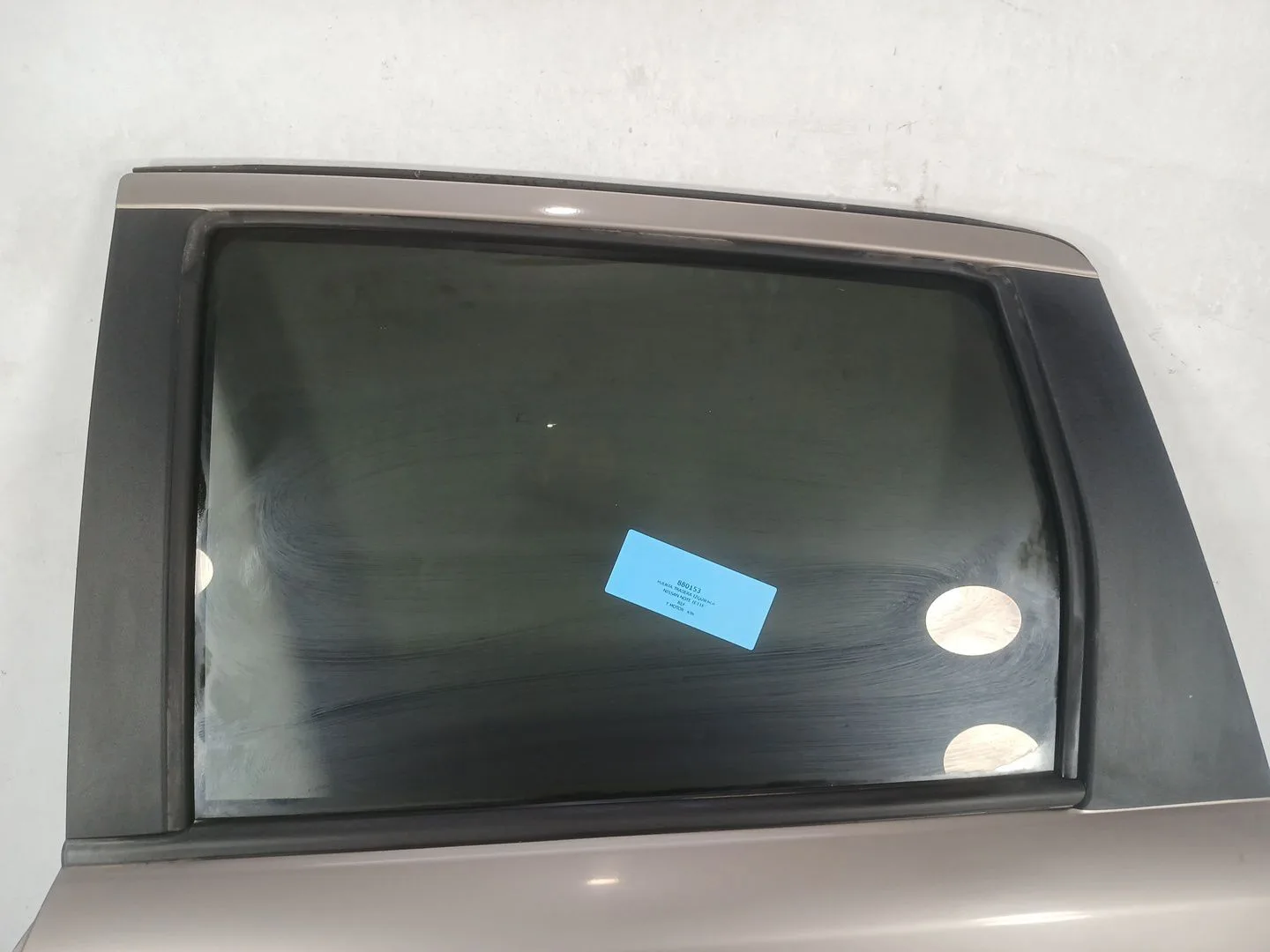 Puerta Trasera Izquierda para Nissan Note (E11E)