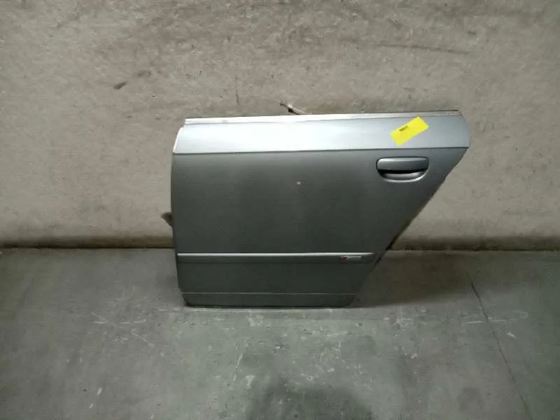 Puerta Trasera Izquierda para Audi A4 Berlina (8E)