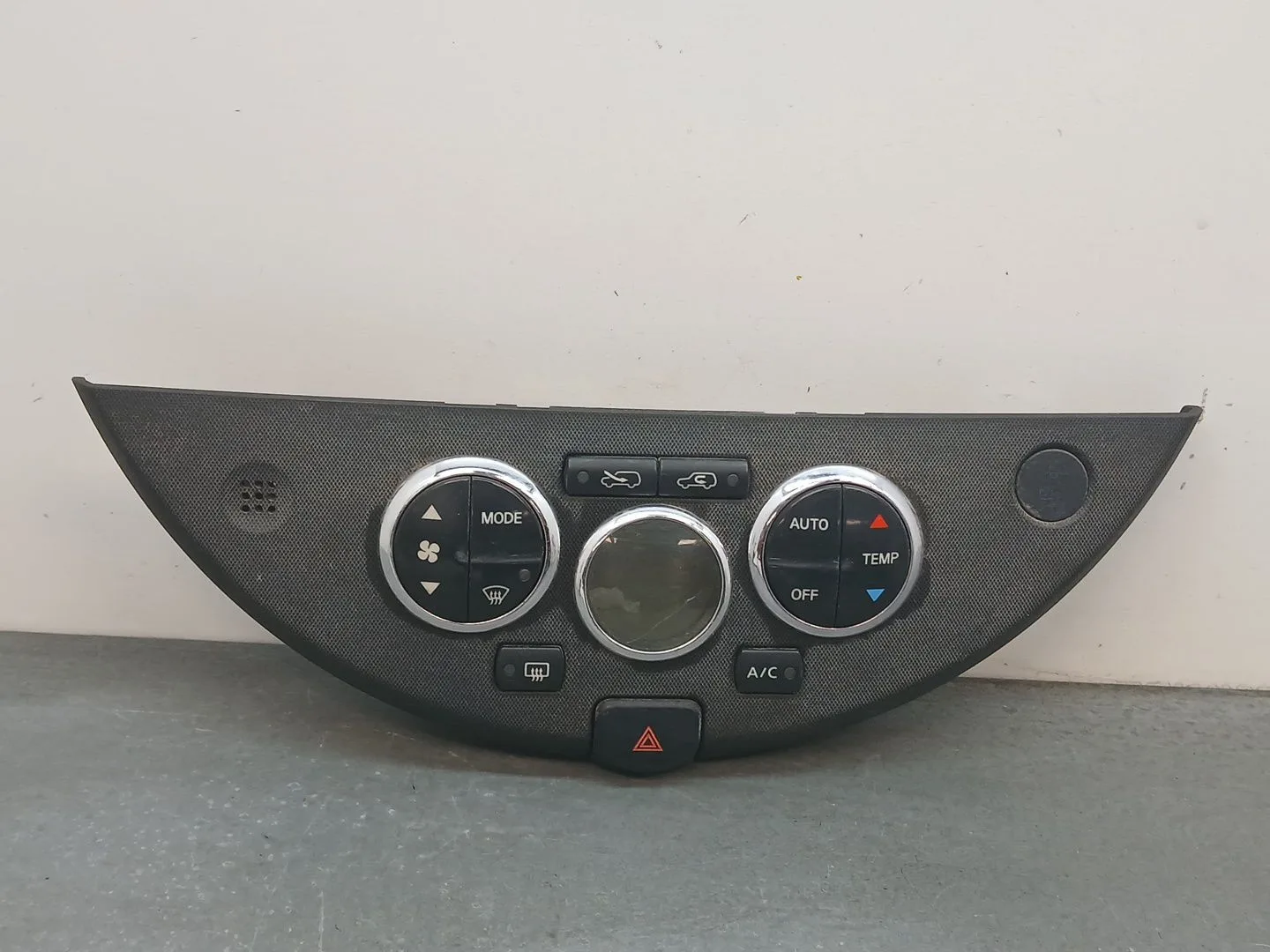 Mando Climatizador para Nissan Note (E11E)