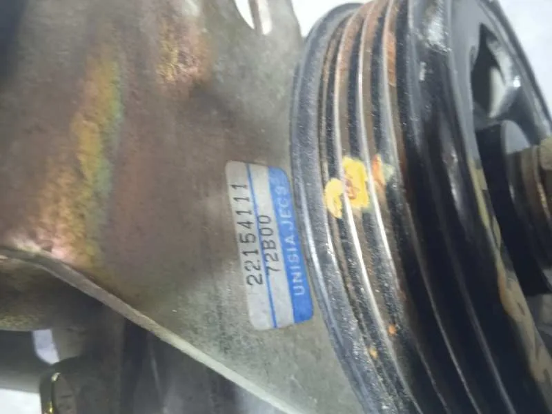 Bomba Direccion para Nissan Micra (K11)
