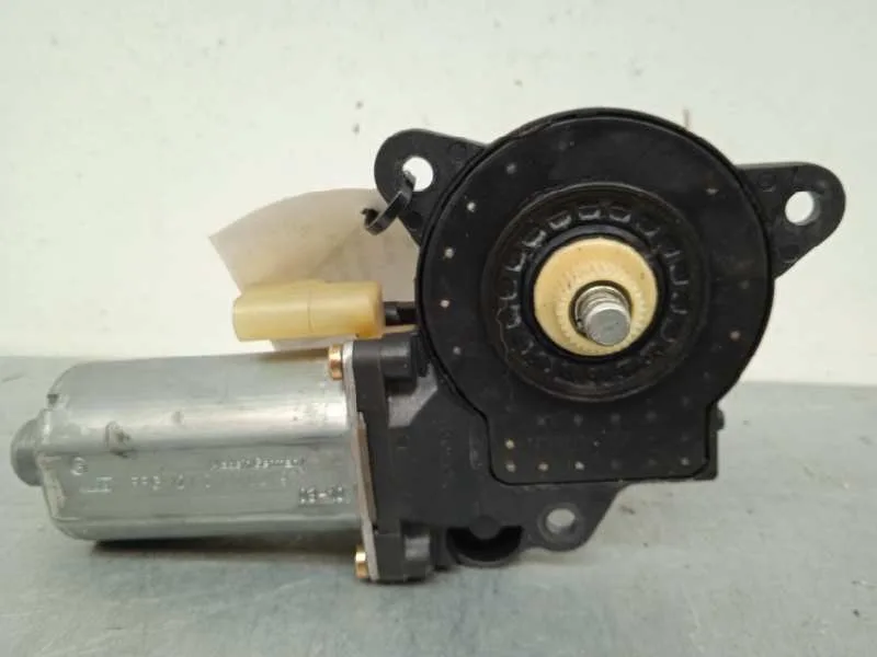 Motor Elevalunas Delantero Derecho para Ford Fiesta (Cbk)