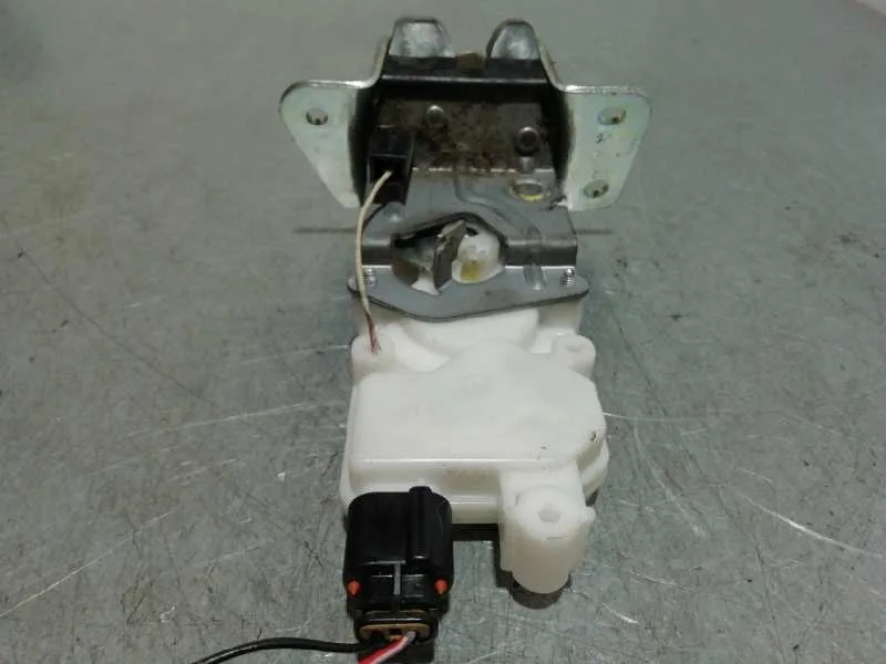 Cerradura Maletero / Porton para Hyundai Accent (Lc)