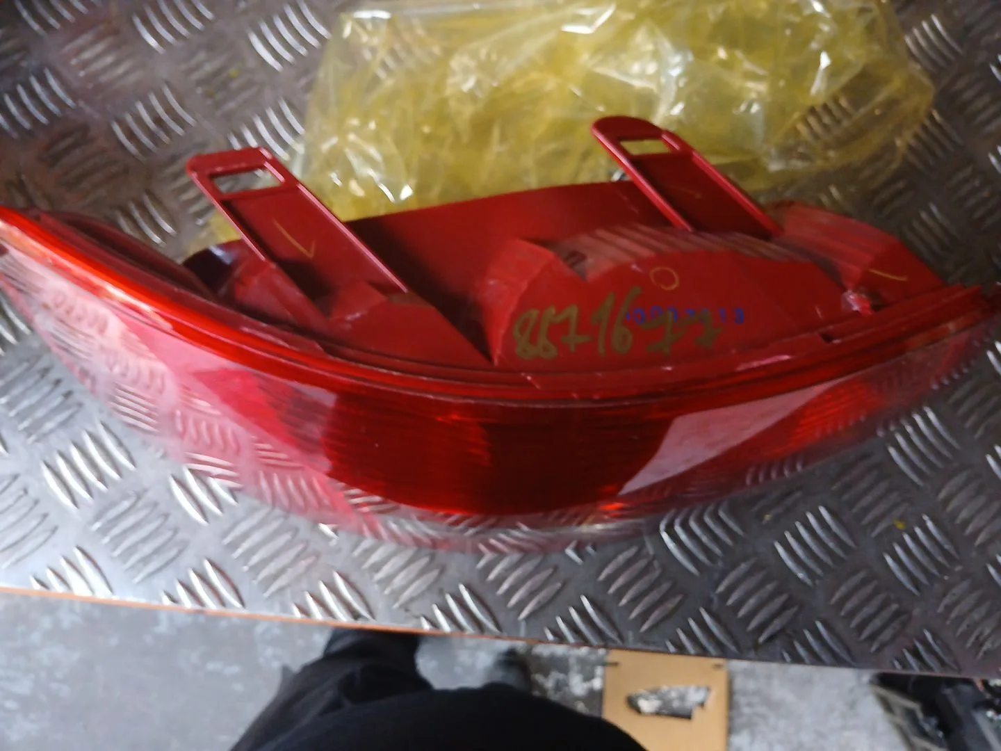Piloto Trasero Izquierdo para Audi A6 Berlina (4F2)