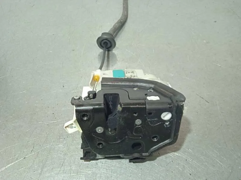 Cerradura Puerta Delantera Derecha para Audi A4 Berlina (8W2)