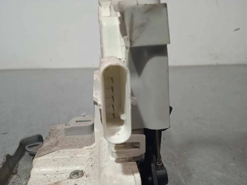 Cerradura Puerta Trasera Derecha para Audi A4 Berlina (8W2)