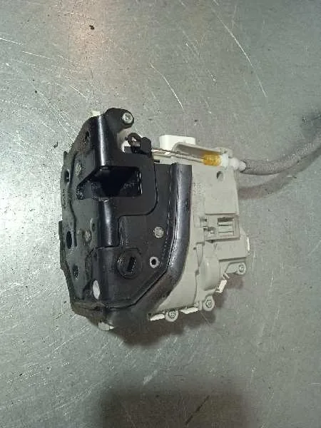 Cerradura Puerta Trasera Derecha para Audi A4 Berlina (8W2)
