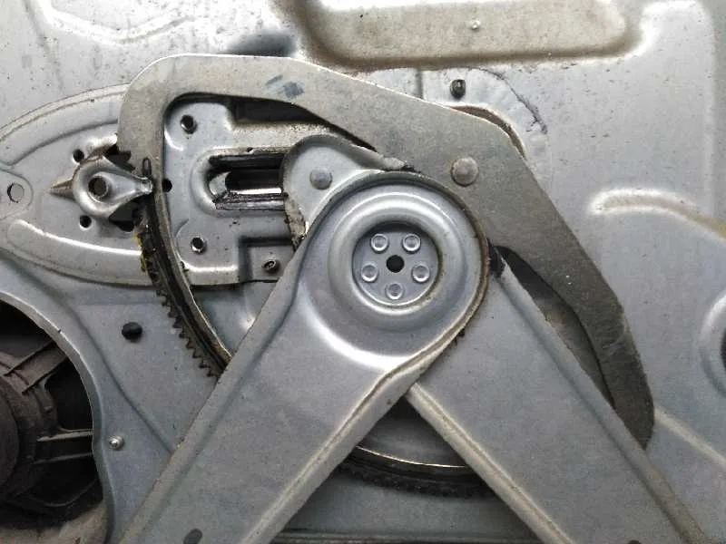 Elevalunas Delantero Izquierdo para Ford Focus C-Max (Cap)