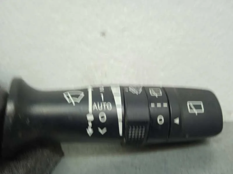Mando Limpia para Kia Cee'd
