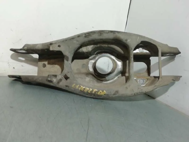 Brazo Suspension Inferior Trasero Derecho para Bmw Serie 3 Berlina (E90)
