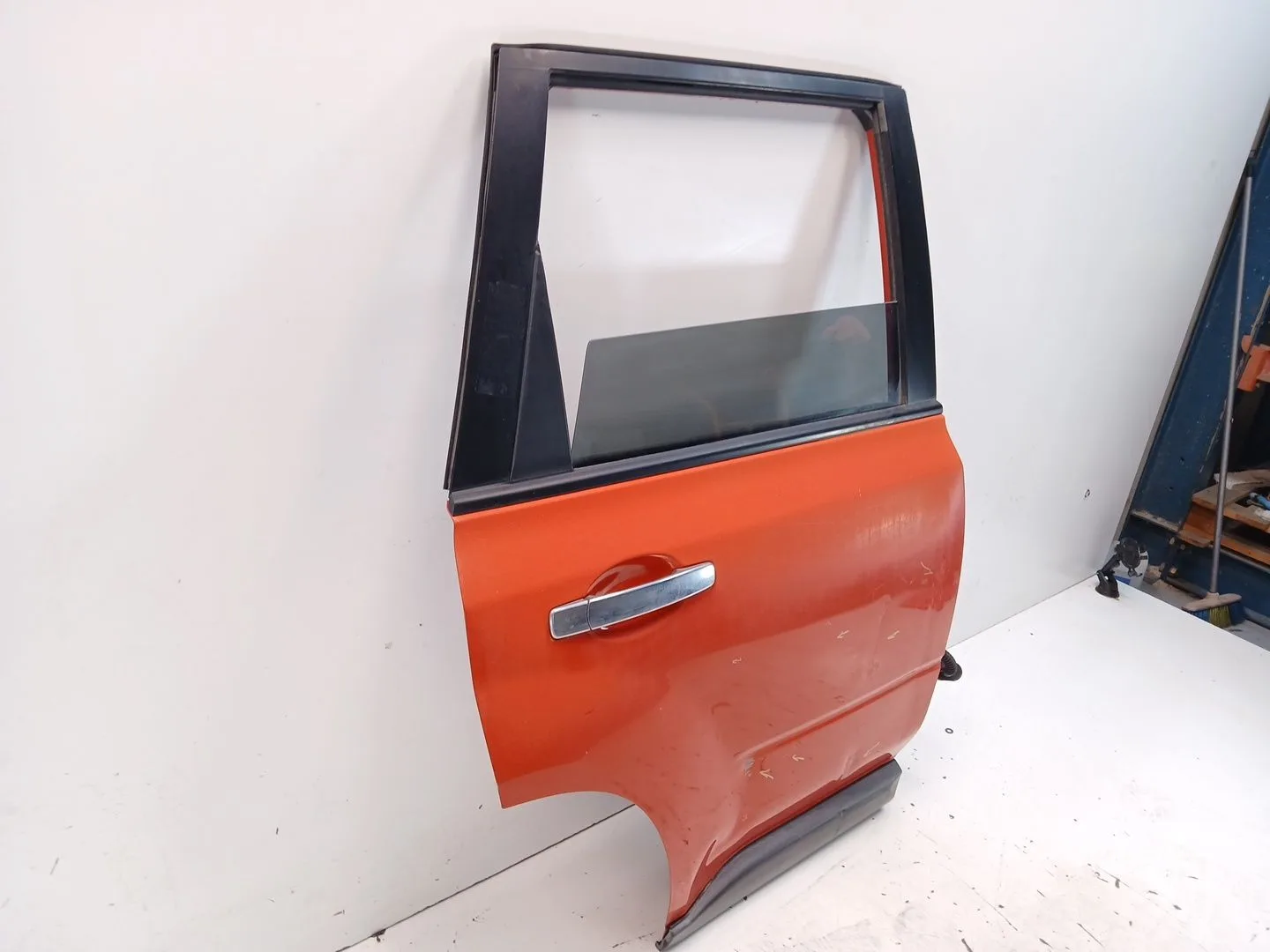 Puerta Trasera Derecha para Nissan X-Trail (T31)