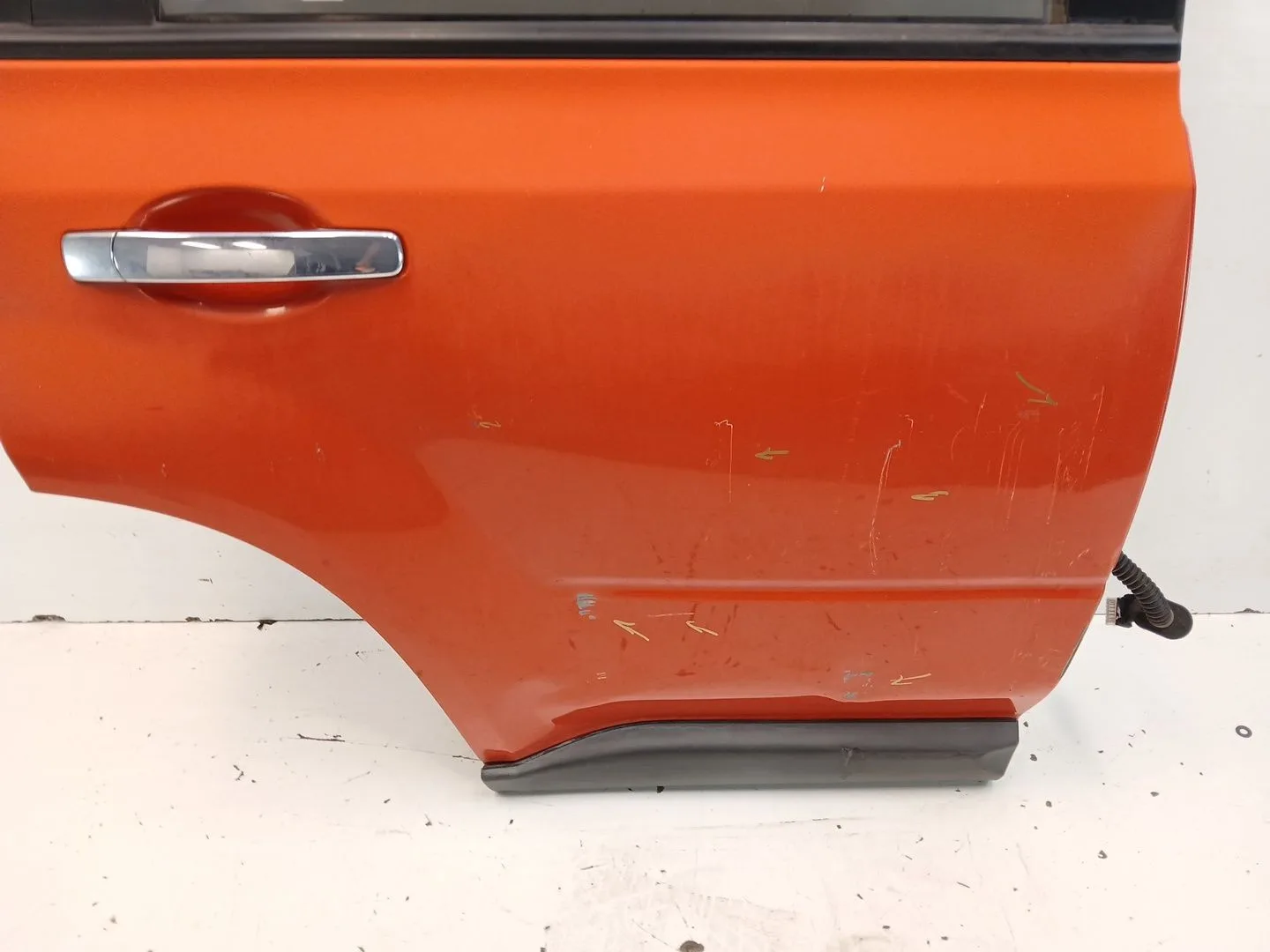 Puerta Trasera Derecha para Nissan X-Trail (T31)
