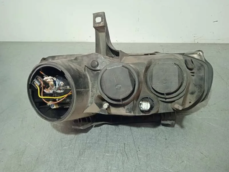 Faro Derecho para Alfa Romeo 159 (140)