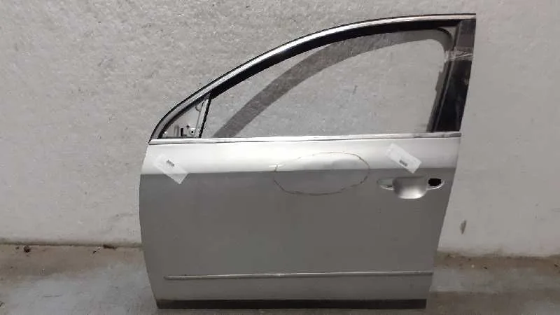 Puerta Delantera Izquierda para Volkswagen Passat Berlina (3C2)