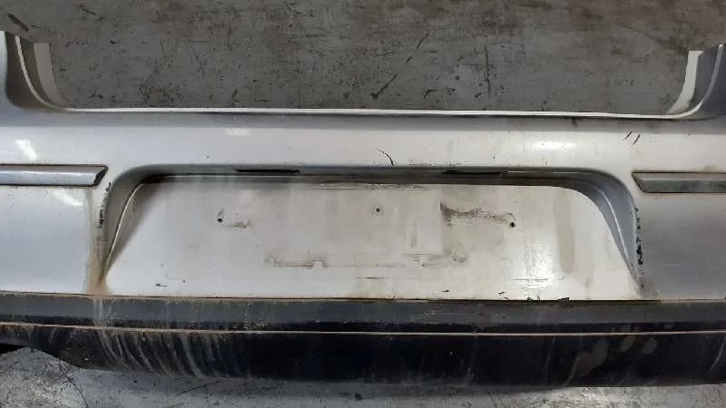 Paragolpes Trasero para Volkswagen Passat Berlina (3C2)