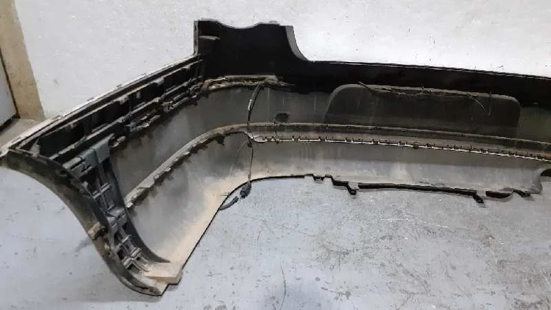 Paragolpes Trasero para Volkswagen Passat Berlina (3C2)