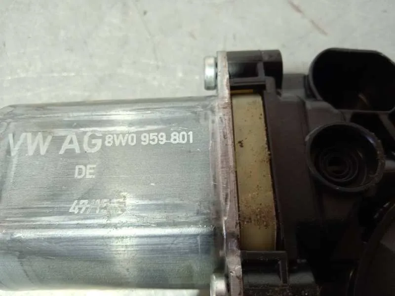 Motor Elevalunas Delantero Izquierdo para Audi A4 Berlina (8W2)