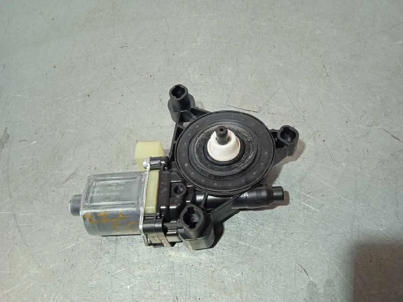 Motor Elevalunas Trasero Izquierdo para Audi A4 Berlina (8W2)