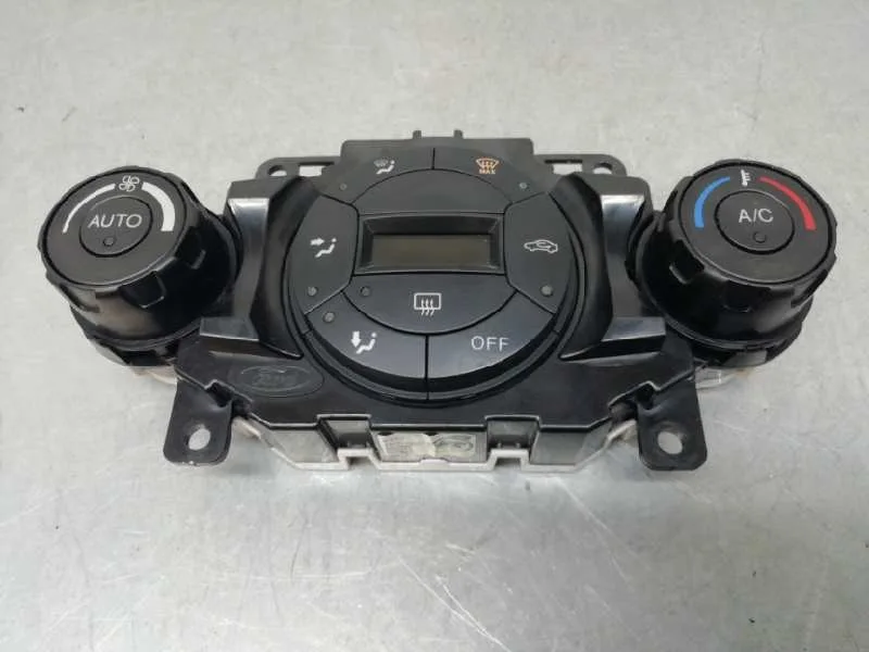Mando Climatizador para Ford Fiesta (Cb1)
