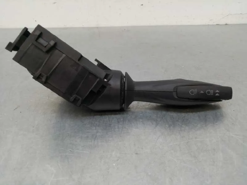 Mando Intermitentes para Ford Fiesta (Cb1)