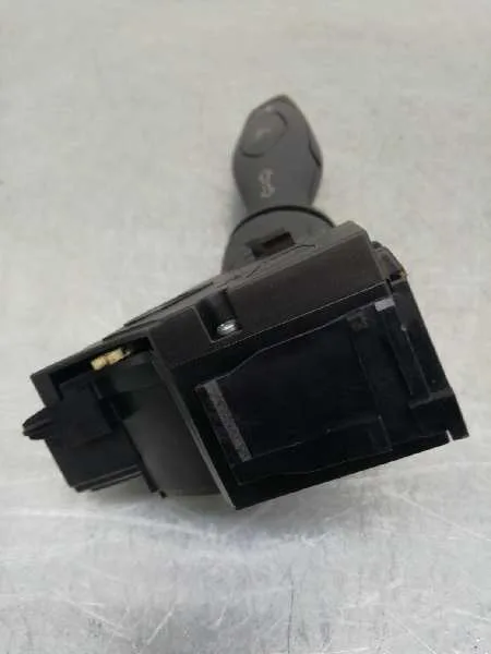 Mando Intermitentes para Ford Fiesta (Cb1)