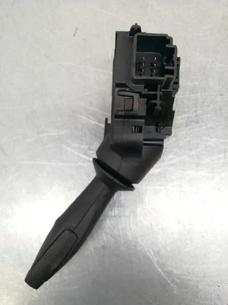 Mando Intermitentes para Ford Fiesta (Cb1)