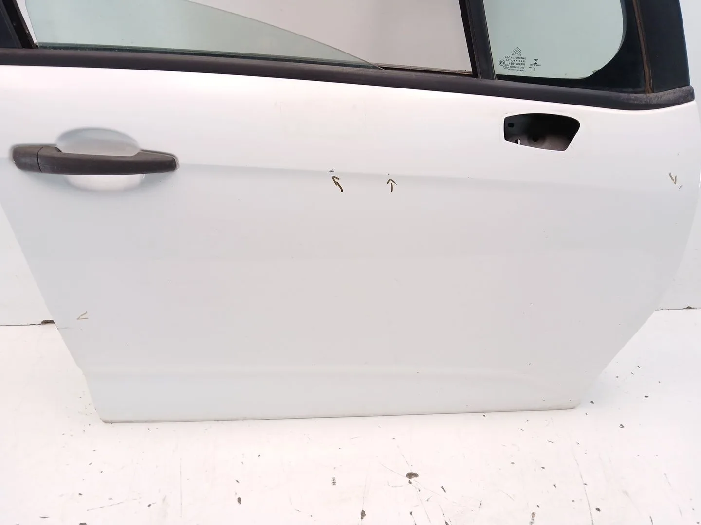Puerta Delantera Derecha para Citroën C3