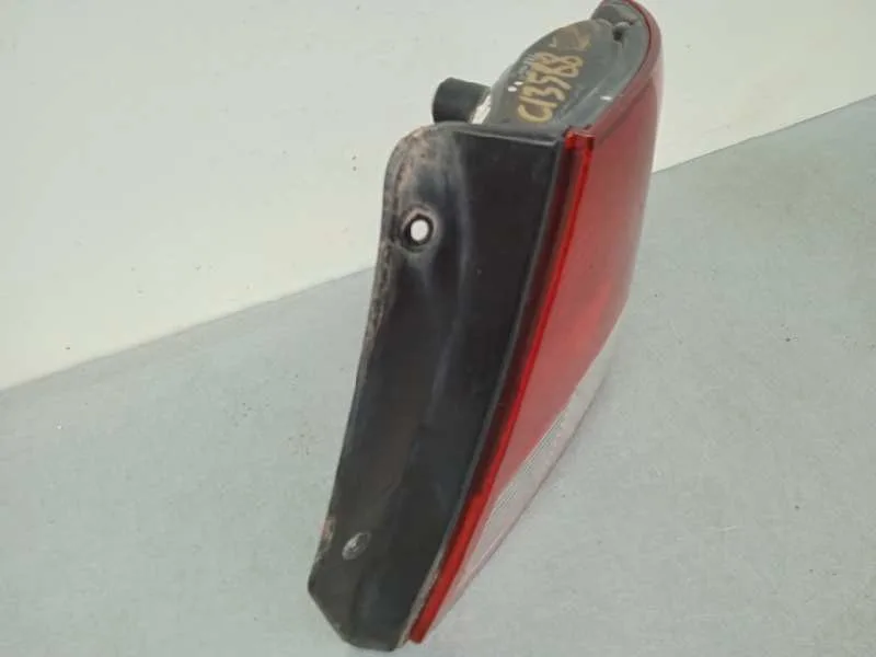 Piloto Trasero Derecho para Hyundai Accent (Lc)