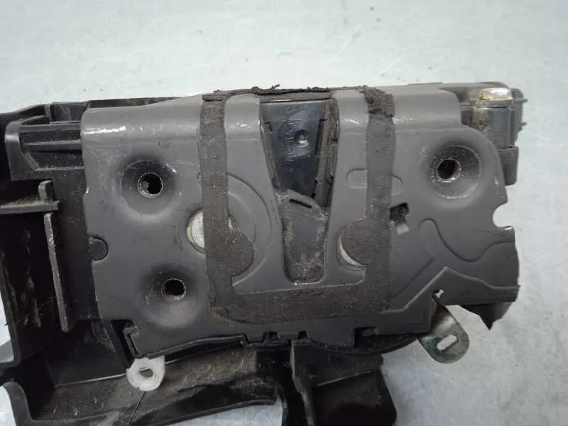 Cerradura Puerta Delantera Izquierda para Ford Focus Lim. (Cb4)