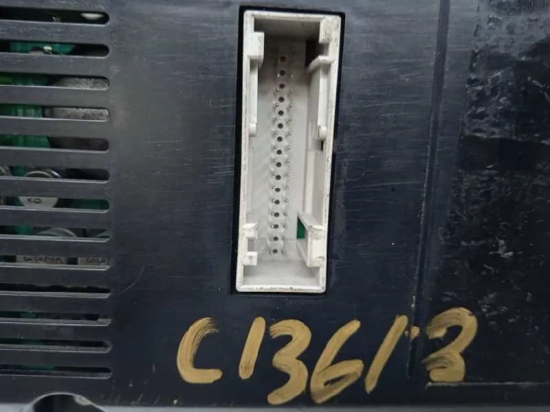 Cuadro Instrumentos para Audi A6 Berlina (4F2)