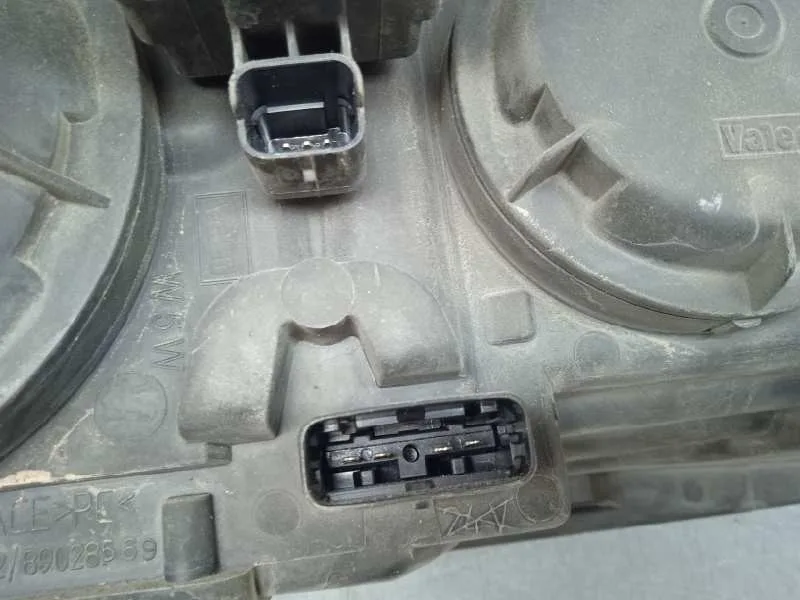 Faro Izquierdo para Renault Laguna Ii (Bg0)