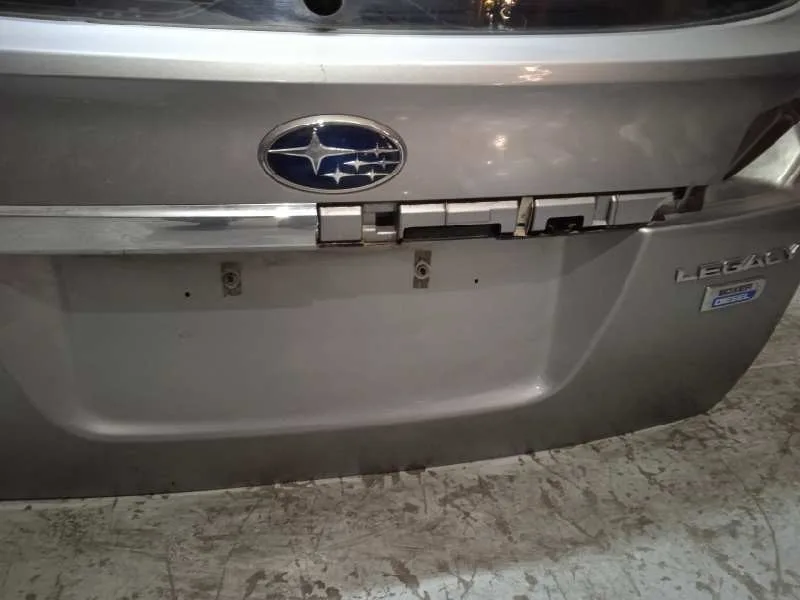 Porton Trasero para Subaru Legacy Kombi/Outback B14