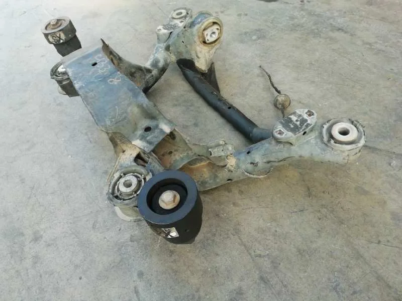 Puente Trasero para Bmw X3 (E83)