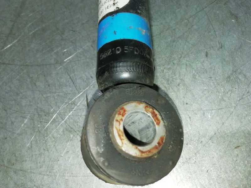 Amortiguador Trasero Derecho para Nissan Micra V (K14)