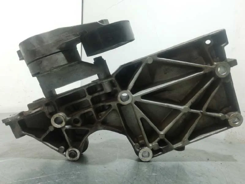 Soporte Alternador para Volkswagen Passat Berlina (3C2)