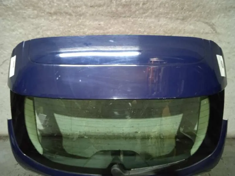 Porton Trasero para Ford Focus Lim. (Cb8)