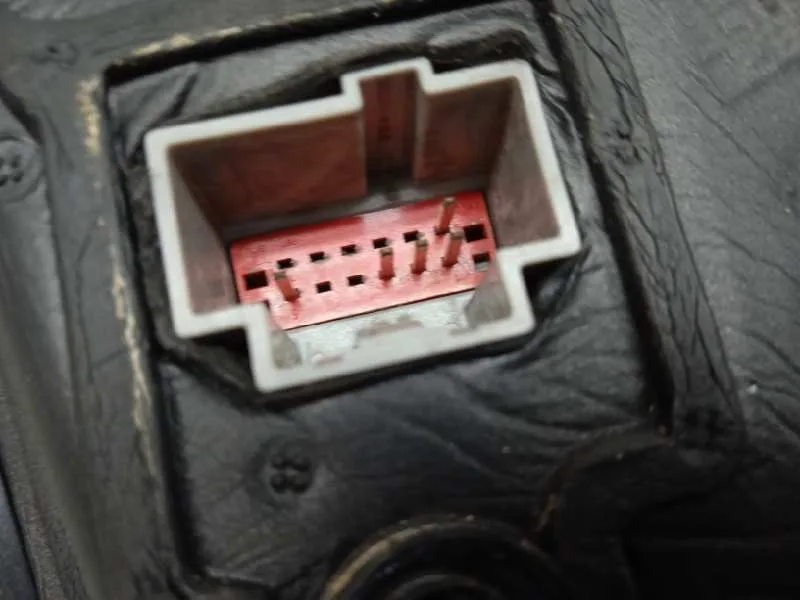 Retrovisor Izquierdo para Ford Focus Lim. (Cb8)