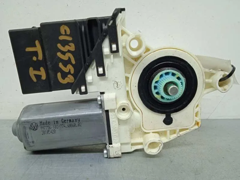 Motor Elevalunas Trasero Izquierdo para Volkswagen Passat Berlina (3C2)