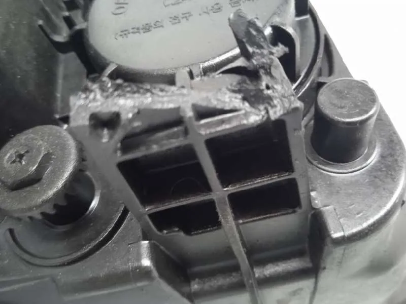 Faro Izquierdo para Ssangyong Rodius