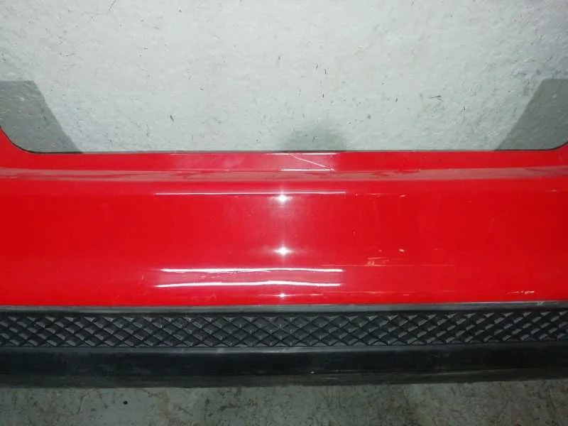Paragolpes Trasero para Ford Focus Lim. (Cb8)