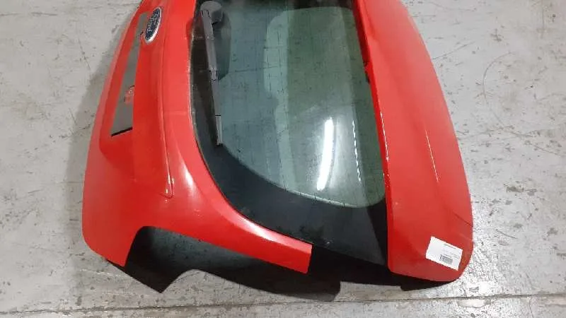 Porton Trasero para Ford Focus Lim. (Cb8)