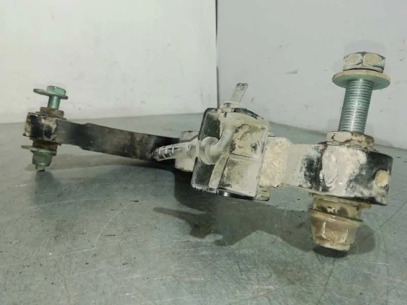 Brazo Suspension Superior Trasero Izquierdo para Seat Leon (1P1)