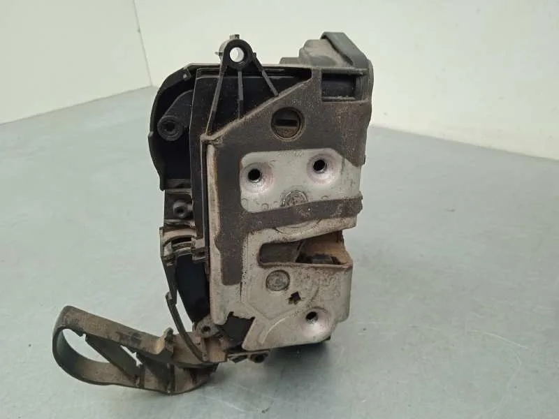 Cerradura Puerta Delantera Izquierda para Ford Focus Lim. (Cb8)
