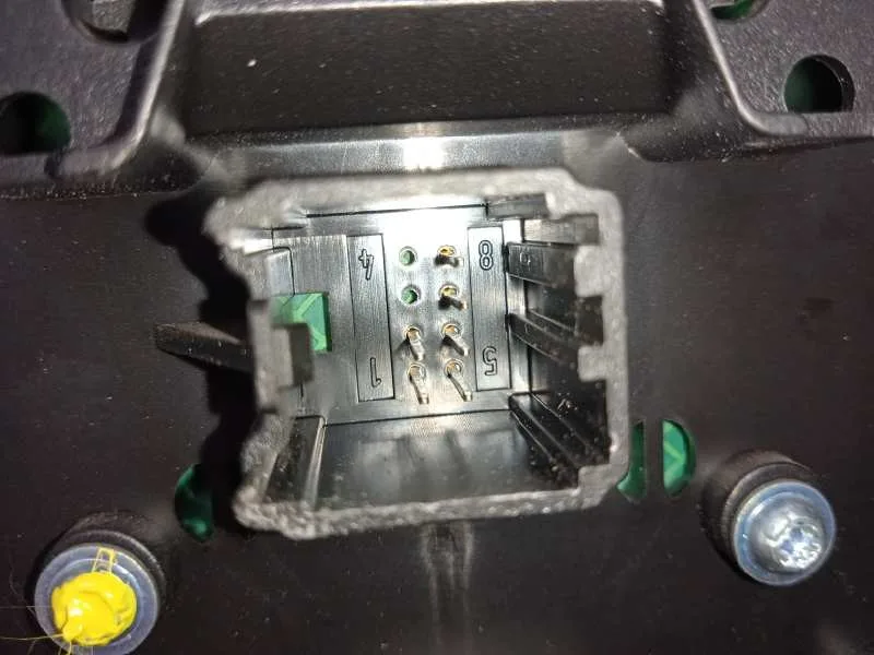 Sistema Audio / Radio Cd para Ford Focus Lim. (Cb8)