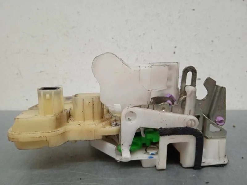 Cerradura Puerta Trasera Derecha para Honda Jazz (Gd1/5)
